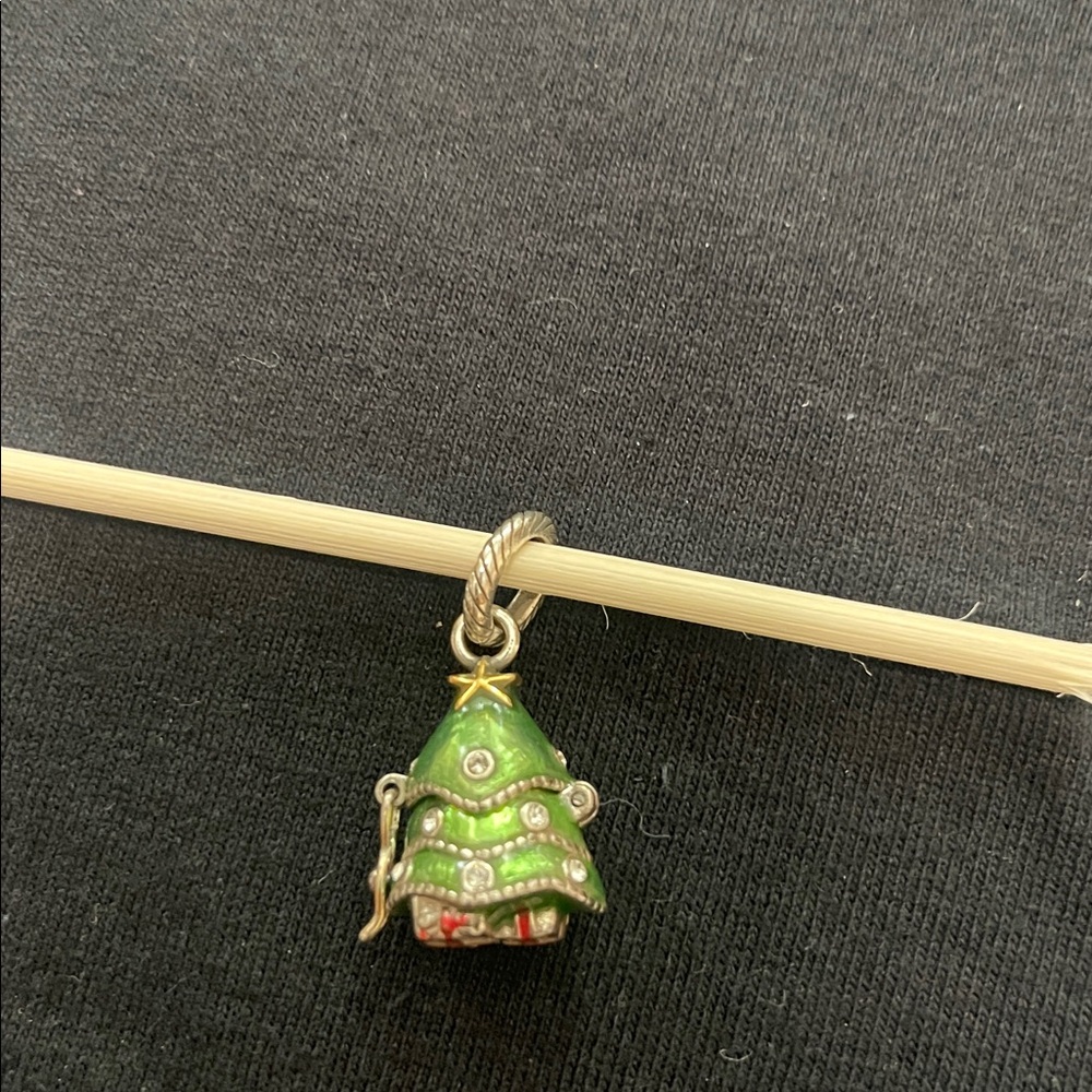 Brighton Green and Red Christmas Tree Charm